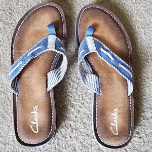 Clark’s NWOT size 10 flip flop sandals